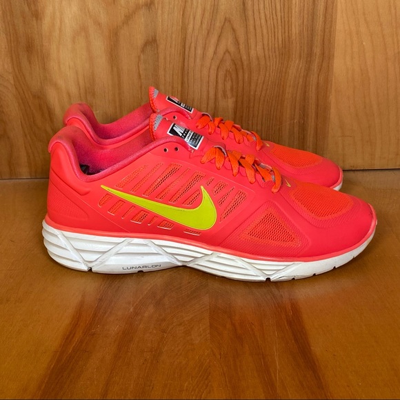 Nike Shoes - Womens 9.5 Nike Lunar Victory II Pink SEF1247